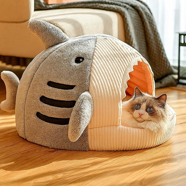 Cama Para Gatos Temática Tubarão Cinza – da Ronron - Ronron Home